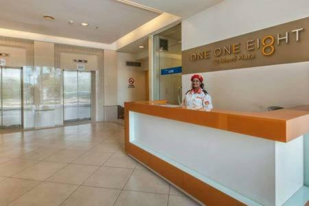 118 Island Plaza Suite City8 By Joal Tanjung Tokong Exterior photo